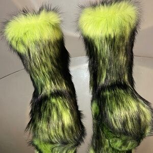 Lime faux fur boots size 8